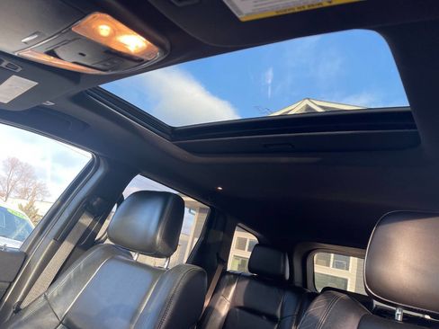 Used 2020 Jeep Grand Cherokee Limited image 27