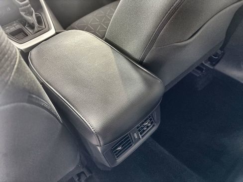 Used 2025 Toyota RAV4 XLE w/ Convenience Package FWD image 23