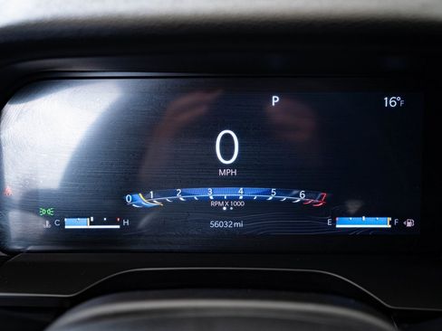 Used 2021 Jeep Grand Cherokee L Laredo image 28