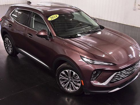 Used 2024 Buick Envision Preferred image 9