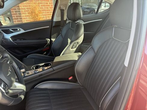 Used 2019 Genesis G70 3.3T Advanced image 14