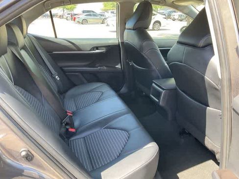 Used 2024 Toyota Camry SE FWD image 17