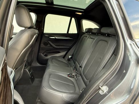 Used 2016 BMW X1 xDrive28i image 4