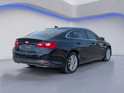 Used 2018 Chevrolet Malibu LT FWD image 5
