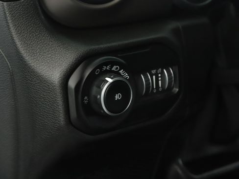 Used 2021 Jeep Wrangler Unlimited Sport image 6