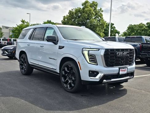 New 2026 GMC Yukon Denali w/ Denali Reserve Package AWD/4WD image 6