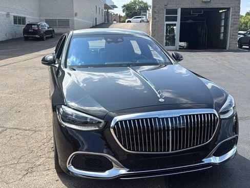 Certified 2023 Mercedes-Benz Maybach S 580 4MATIC image 10