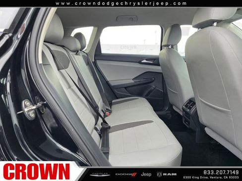 Used 2022 Volkswagen Taos SE image 17