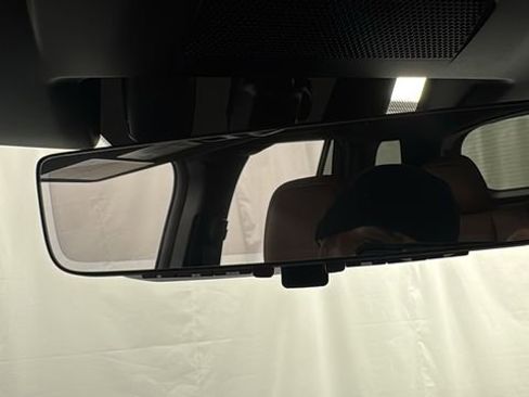 New 2026 Subaru Outback Touring XT image 32