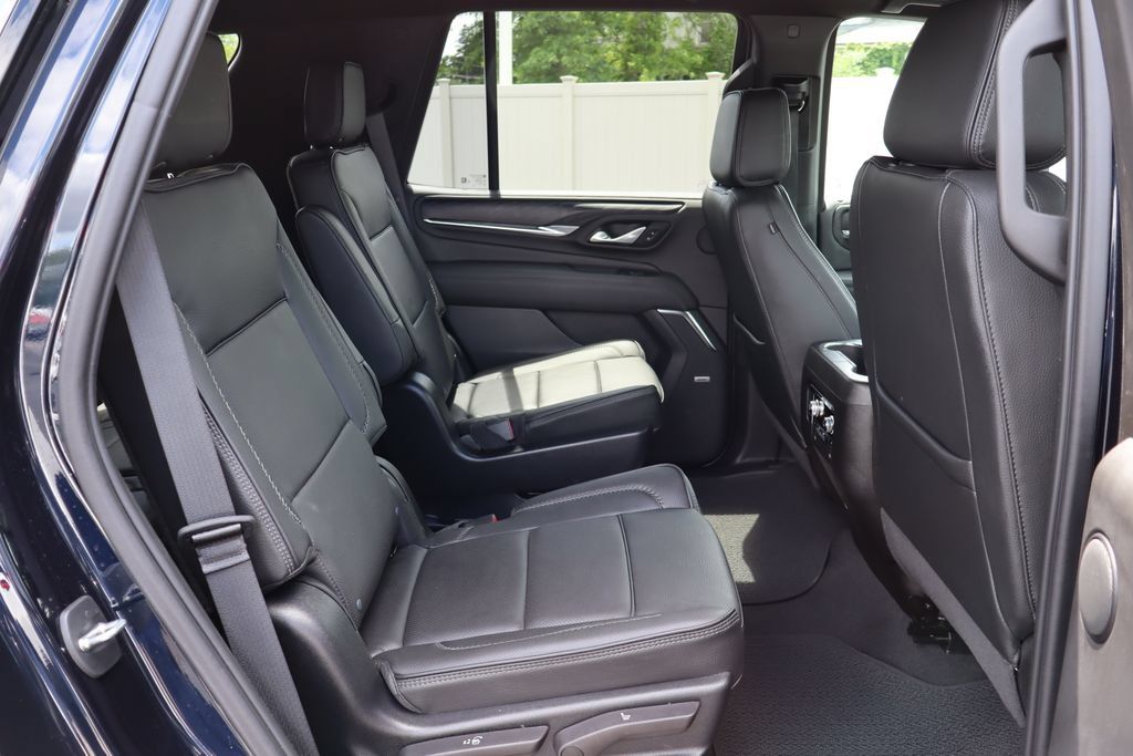 Used 2023 GMC Yukon Denali AWD/4WD image 37