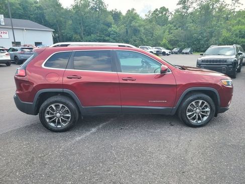 Used 2020 Jeep Cherokee Latitude Plus w/ Cold Weather Group AWD/4WD image 7