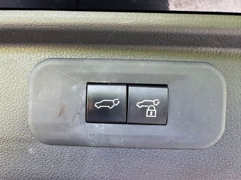 Used 2024 Toyota Grand Highlander AWD Hybrid image 11
