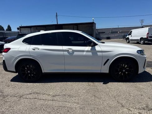 Used 2023 BMW X4 M40i AWD/4WD image 3