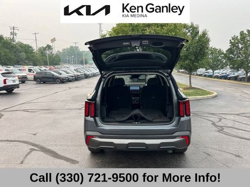 Certified 2024 Kia Sorento X-Line EX AWD/4WD image 51