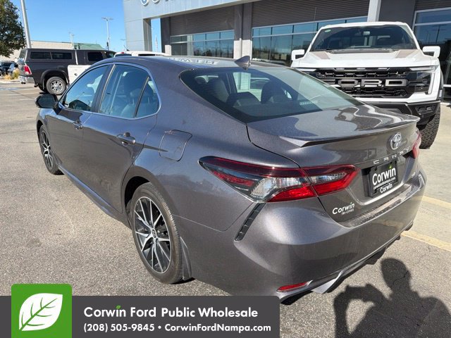 Used 2023 Toyota Camry SE FWD image 5