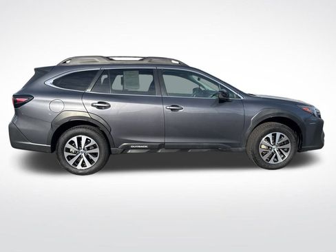 Certified 2024 Subaru Outback Premium image 8
