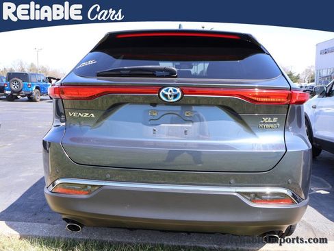 Used 2021 Toyota Venza XLE w/ Softex Package image 22