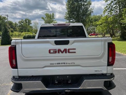 Used 2021 GMC Sierra 1500 SLT w/ SLT Premium Package AWD/4WD image 7