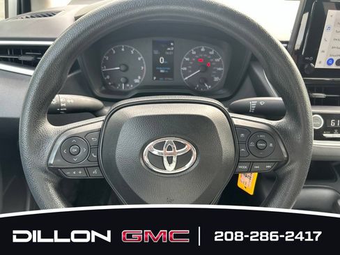 Used 2025 Toyota Corolla LE FWD image 9