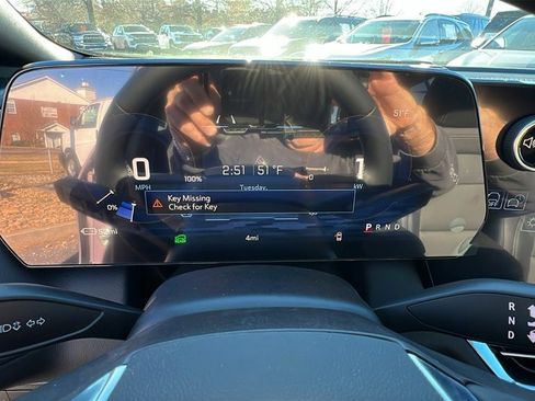 New 2026 Chevrolet Equinox EV LT image 22