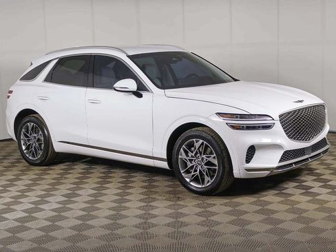 Used 2024 Genesis GV70 2.5T w/ Cargo Package AWD/4WD image 2