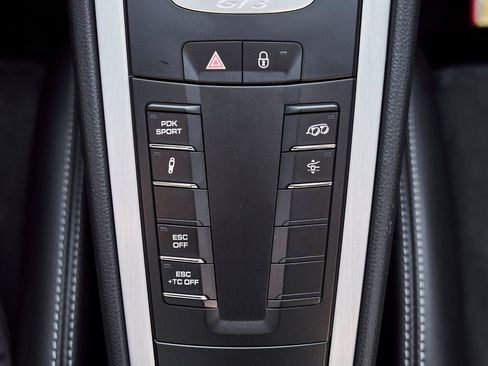 Used 2018 Porsche 911 GT3 w/ Sport Chrono Package RWD image 58