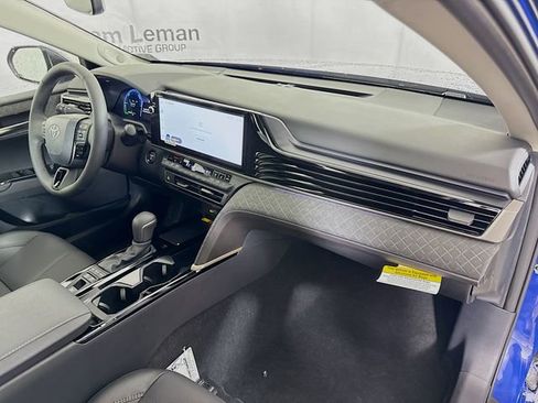 New 2026 Toyota Camry XLE image 29