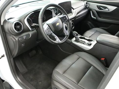 Used 2024 Chevrolet Blazer LT w/ Midnight/Sport Edition AWD/4WD image 24
