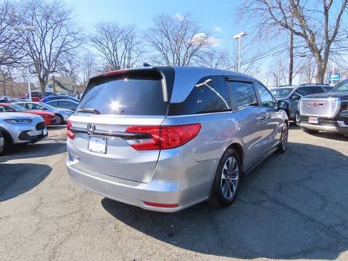 Used 2022 Honda Odyssey EX-L image 4