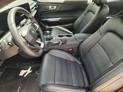 New 2026 Ford Mustang GT Premium w/ GT Performance Package RWD image 14