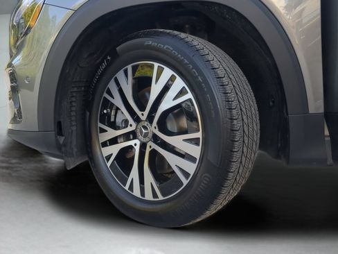 Used 2026 Mercedes-Benz GLB 250 w/ Exclusive Package image 71