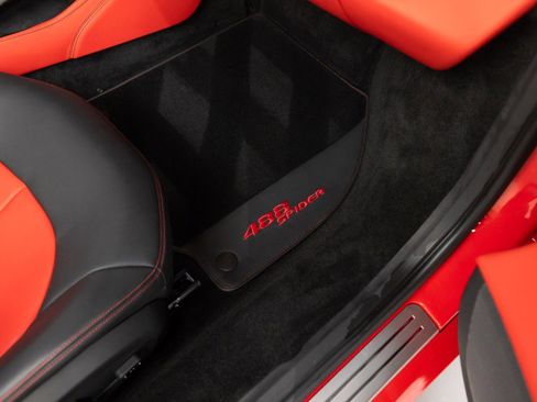 Certified 2019 Ferrari 488 Spider image 64