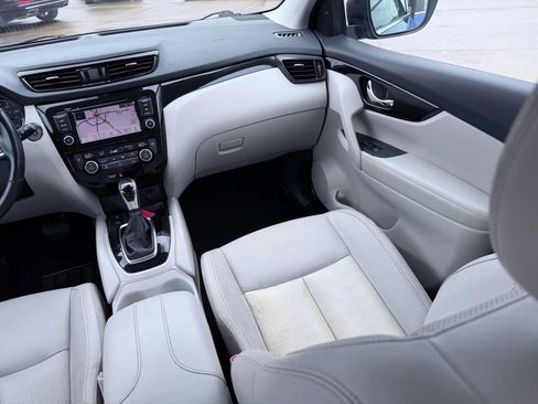 Used 2022 Nissan Rogue Sport SL image 39