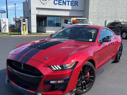 Used 2020 Ford Mustang Shelby GT500 w/ Technology Package RWD image 1