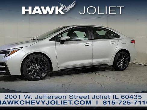 Used 2024 Toyota Corolla SE image 4