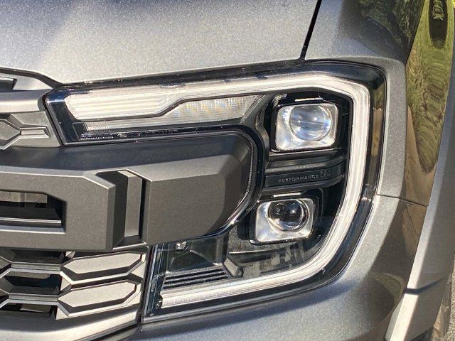 Used 2025 Ford Ranger Raptor AWD/4WD image 5