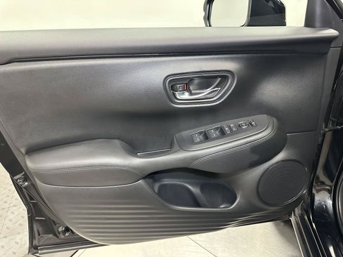 Used 2024 Honda HR-V LX image 20