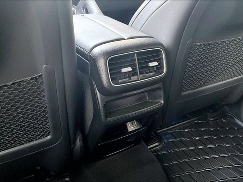 Certified 2022 Mercedes-Benz GLE 350 4MATIC image 25