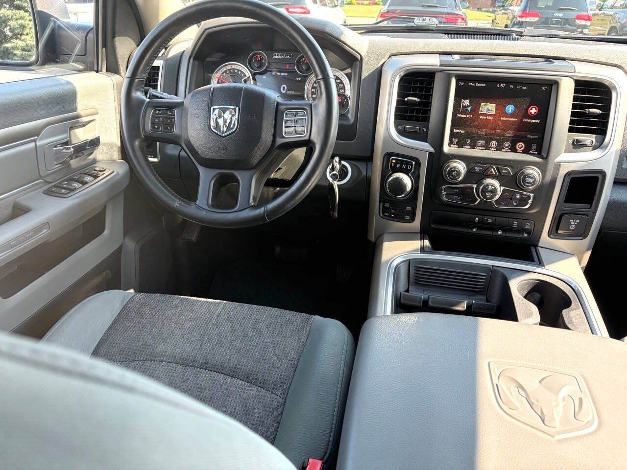 Used 2017 RAM 1500 Big Horn AWD/4WD image 8