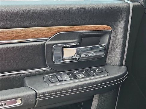 Used 2017 RAM 2500 Laramie AWD/4WD image 11