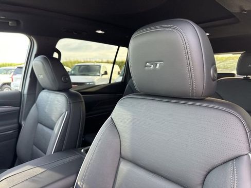 New 2026 Buick Enclave Sport Touring w/ Power Package image 22