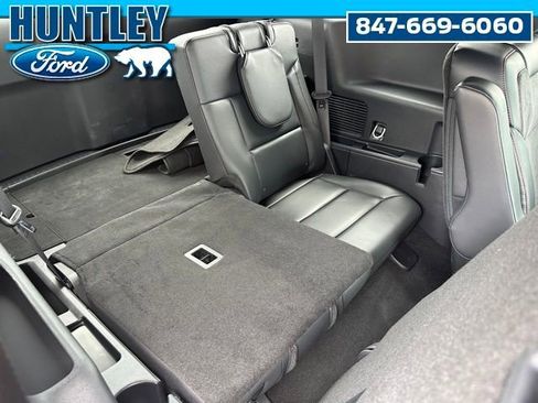 Used 2025 Ford Explorer ST AWD/4WD image 11