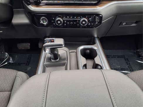 Certified 2023 Chevrolet Silverado 1500 LT AWD/4WD image 26