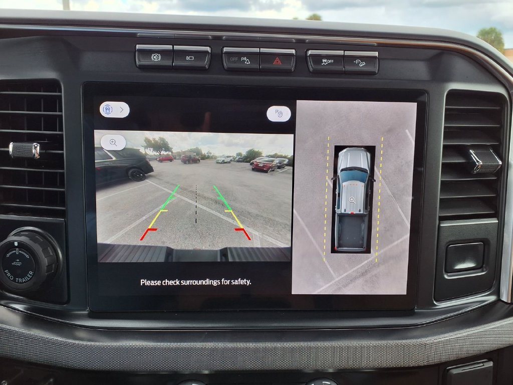 Used 2024 Ford F250 Platinum AWD/4WD image 32