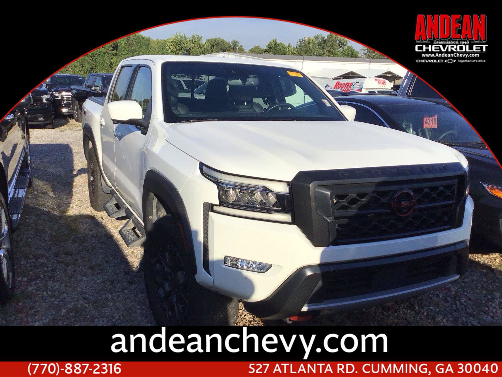 Used 2022 Nissan Frontier 4x4 Crew Cab image 1
