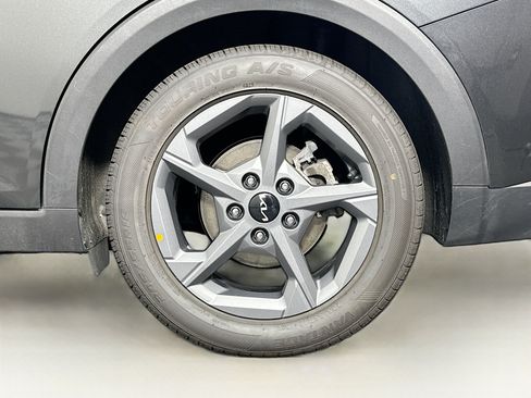 Used 2025 Kia K4 FWD image 11