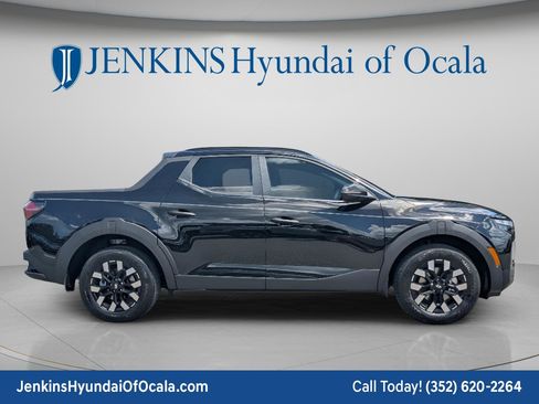 New 2026 Hyundai Santa Cruz SEL FWD image 2
