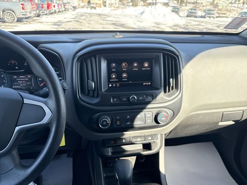 Used 2022 Chevrolet Colorado W/T w/ WT Convenience Package image 24