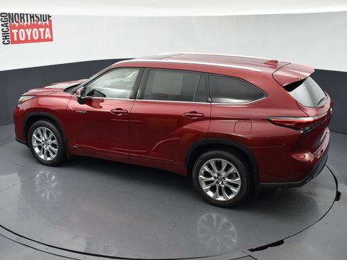 Used 2020 Toyota Highlander Limited AWD/4WD image 26