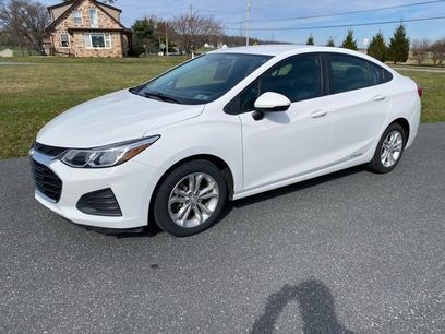 Used 2019 Chevrolet Cruze LS w/ LS Convenience Package